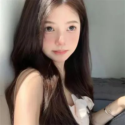纸板屋女孩